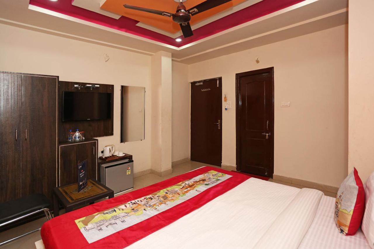 Oyo 7773 Hotel Simran Palace كوتا المظهر الخارجي الصورة
